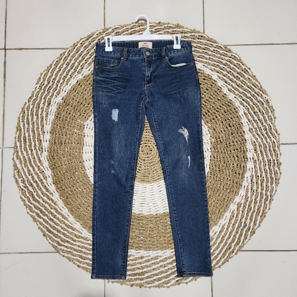 Nii Jeans***********