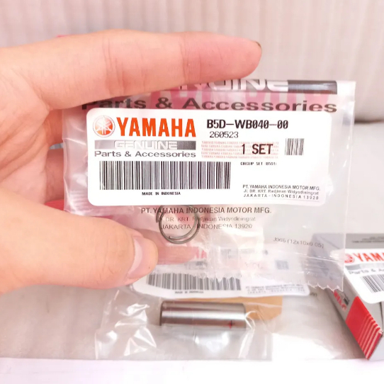 Circlip คลิปลูกสูบชุดลูกสูบ seker Mio J Soul GT Fino FI Jupiter Z Vega R ใหม่ B5D-WB040-00 ของแท้ Ya