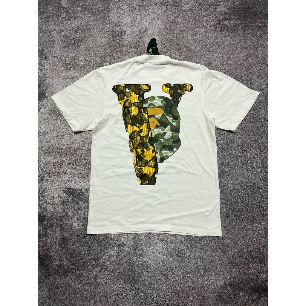 เสื้อยืด VLONE x BAPE