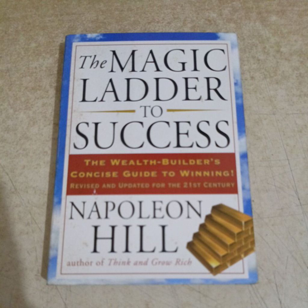 หนังสือ MAGIC LADDER TO SUCCESS NAPOLEON HILL