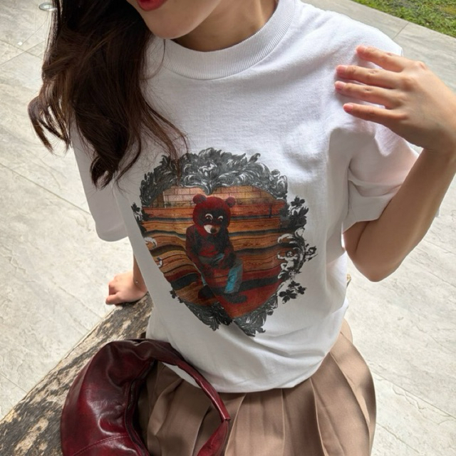 เสื้อยืด Kanye West College Dropout
