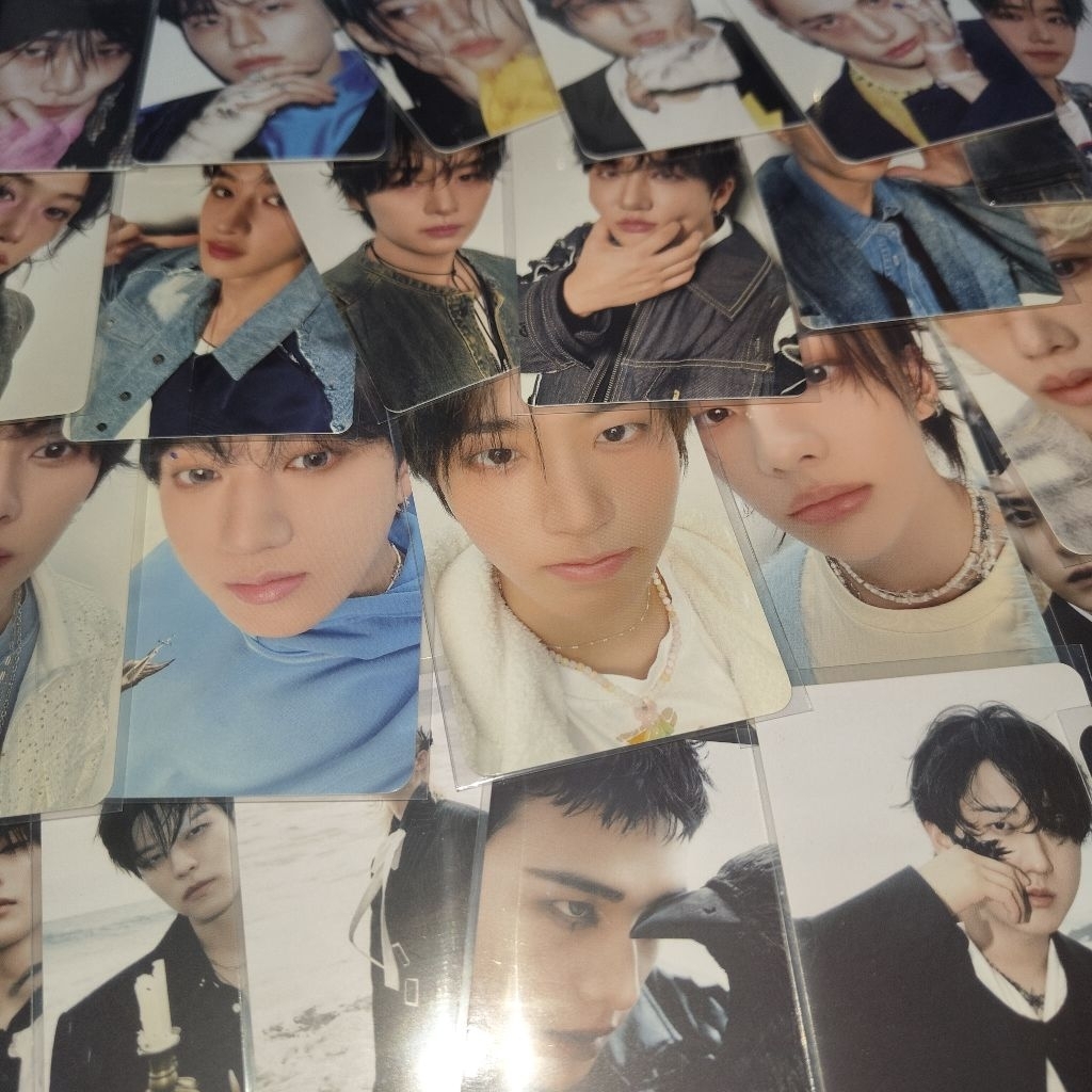 PC Set Stray Kids Photocards OT8 (อ่านคําอธิบาย)