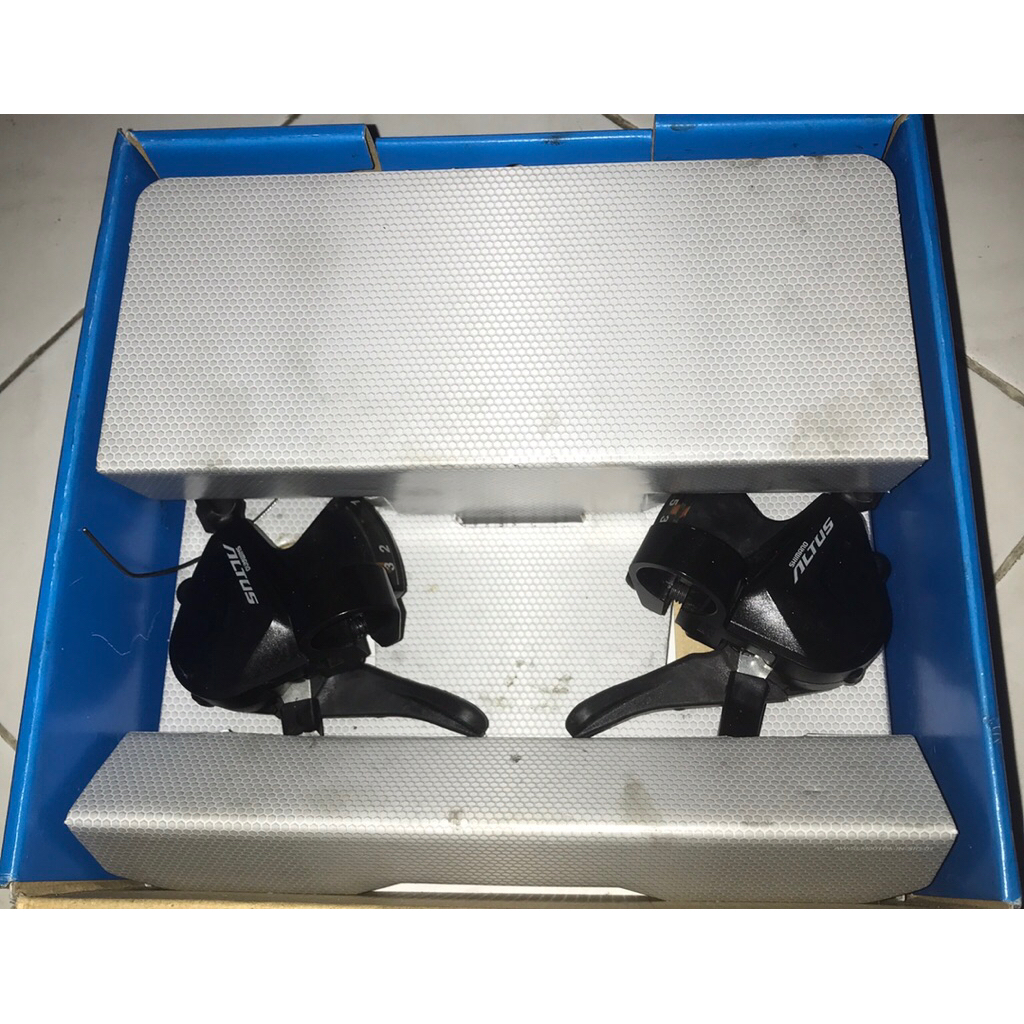 ชิฟเตอร์ Shimano altus 3x9s