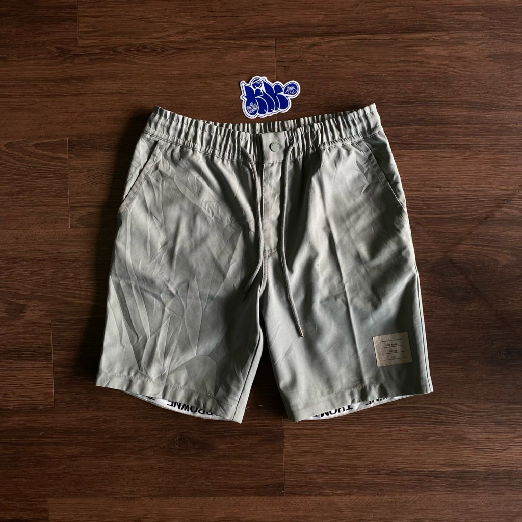 กางเกงขาสั้น thome browne