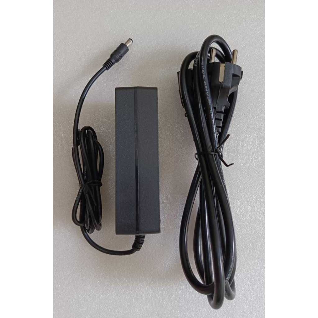 AC/DC OUTPUT ADAPTER: 24.0V 6.0A 144.0W รุ่น: BSG-24006000 INPUT: 100-240V 50/60Hz 2.0Max