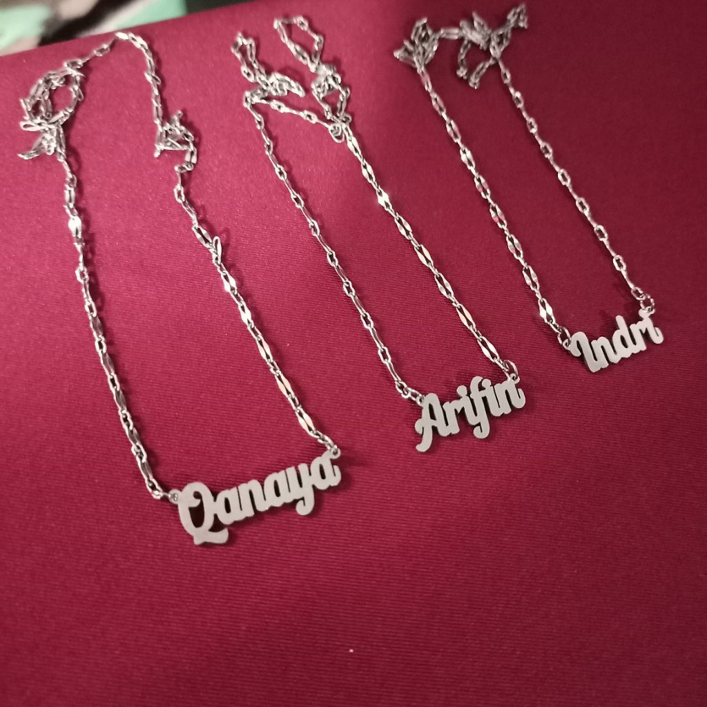 CUSTOM CHILDRENS NAME NECKLACE, ป้องกันสนิม, กาแฟหัก, CUSTOM CHILDRENS TITANIUM NAME NECKLACE
