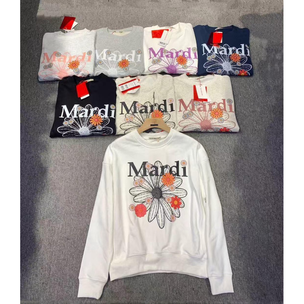 เสื้อสเวตเตอร์ คอกลม Mardi Mercredi