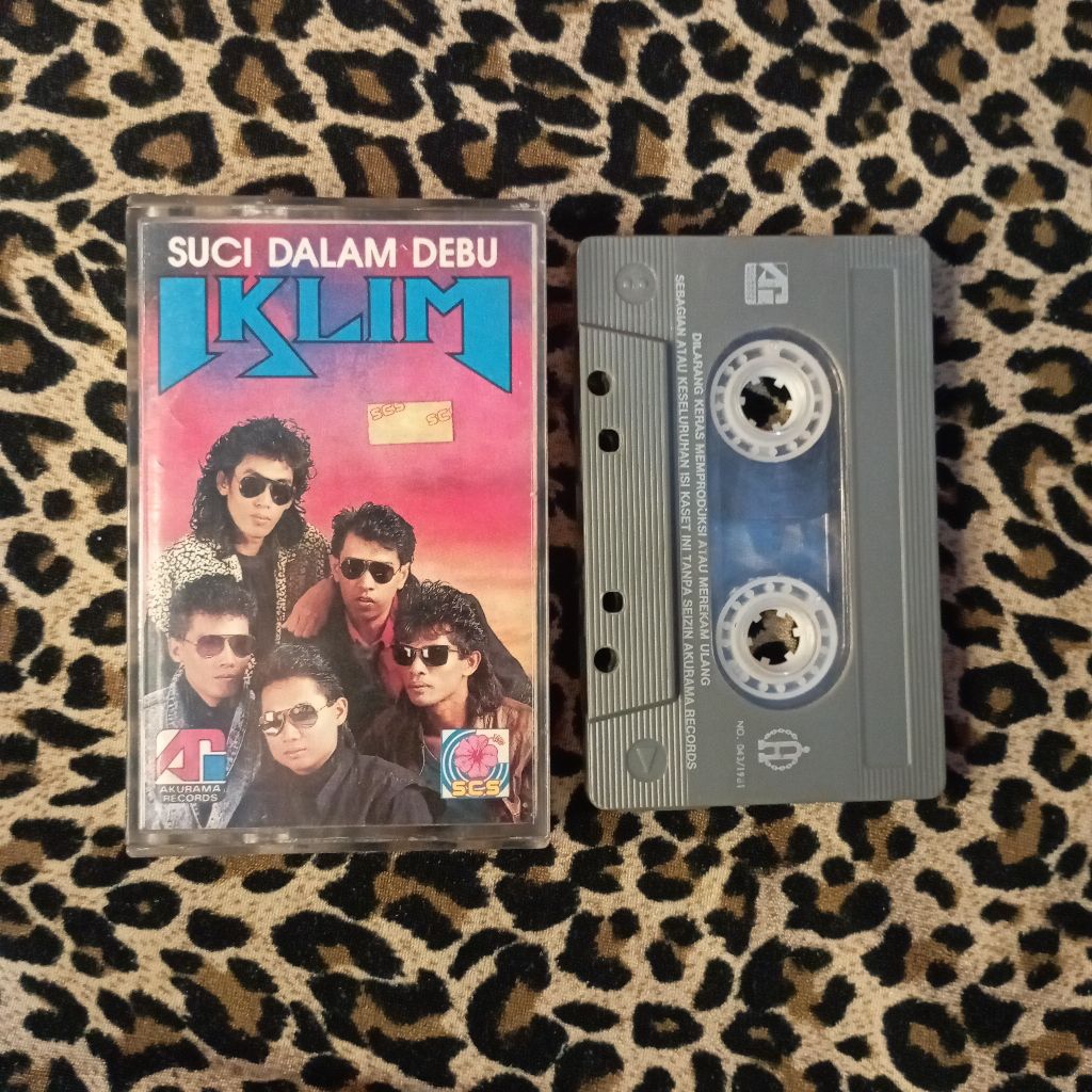 เทปคาสเซ็ท Iklim - ศักดิ์สิทธิ์ฝุ่น