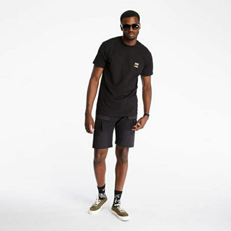 V4N2 X N4T1ONAL G3OGRAPH1C สีดํา 1966 X ADVENTURE เสื้อยืด