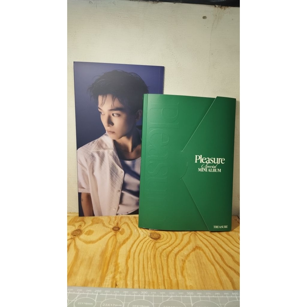 อัลบั้ม Treasure ที่ยังไม่ได้ปิดผนึก