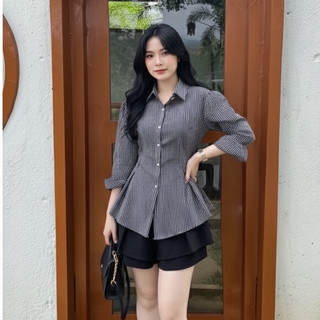 Need - kemeja Stripe Rempel Fit Body Wanita Casual Daily Formal Salur Korean Look Fitted Shirt