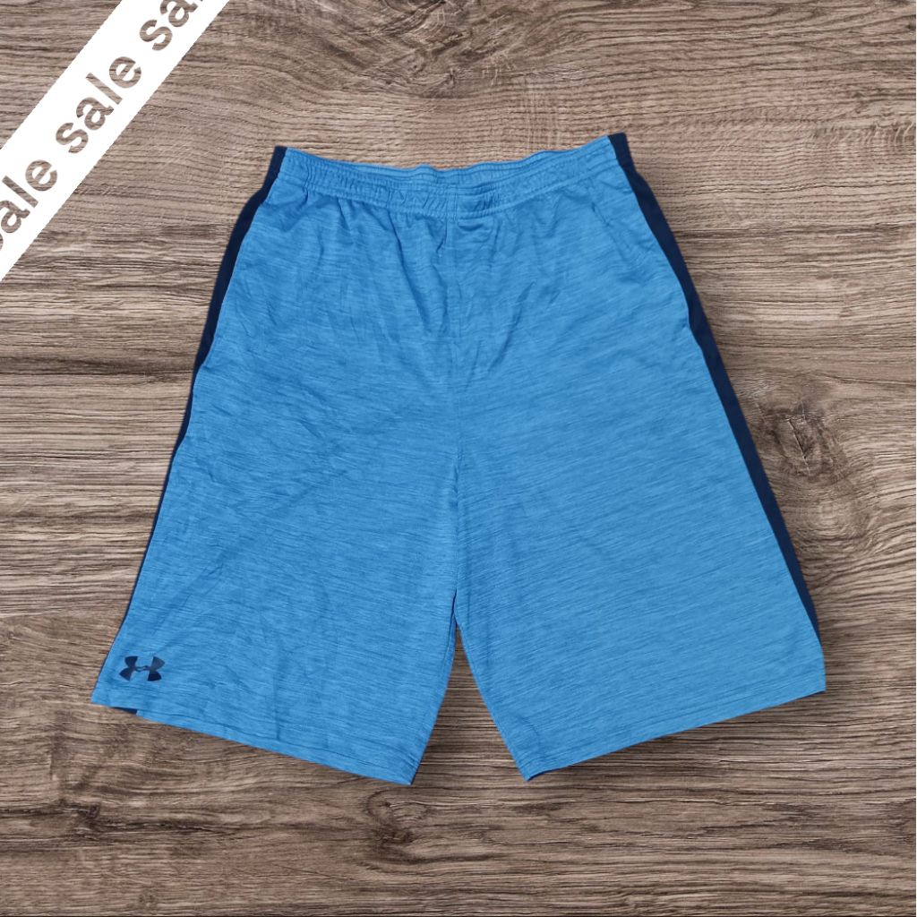 กางเกงขาสั้น UNDER ARMOUR