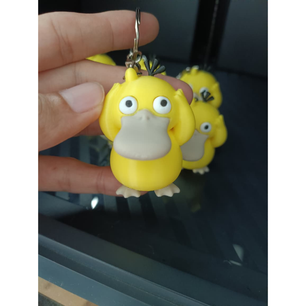 GANTUNGAN Psyduck จากพวงกุญแจโปเกมอน