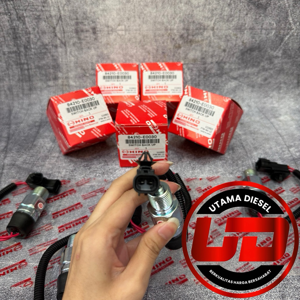สวิตช์ถอยหลัง/สวิตช์ถอยหลัง/สวิตช์ถอยหลัง Hino 500 FM260JD 1 ชิ้น (84210-E0030)