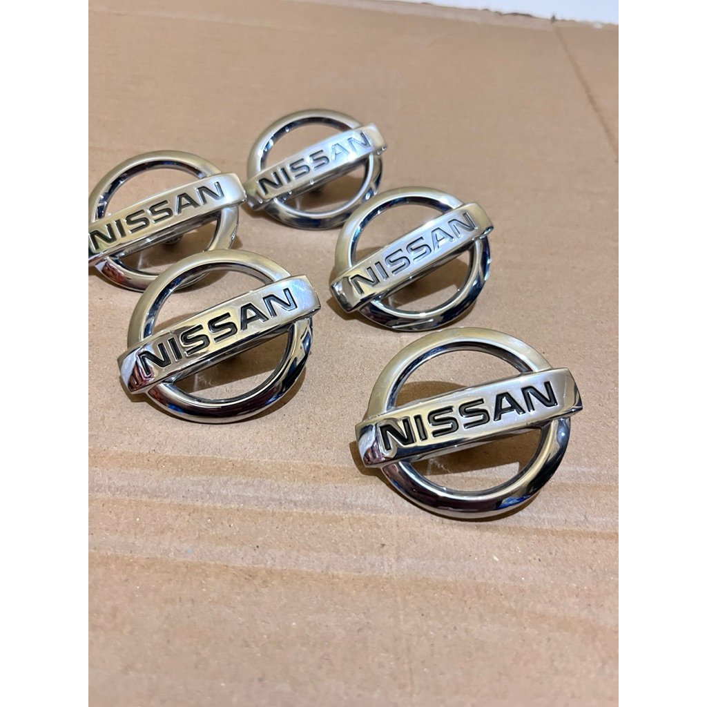 โลโก้ NISSAN STEERING ดั้งเดิม EMBLEM