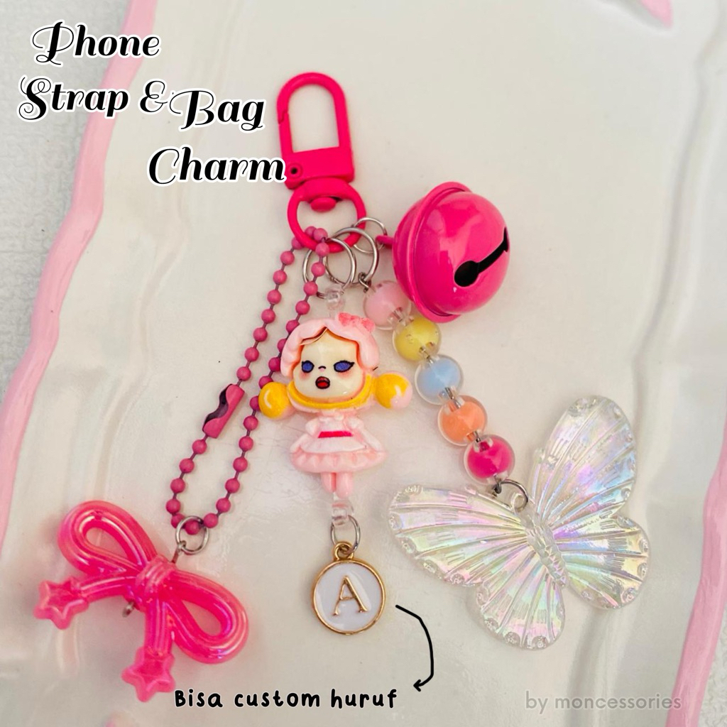 MONCE Jardin Bag Charm จดหมายเริ่มต้น