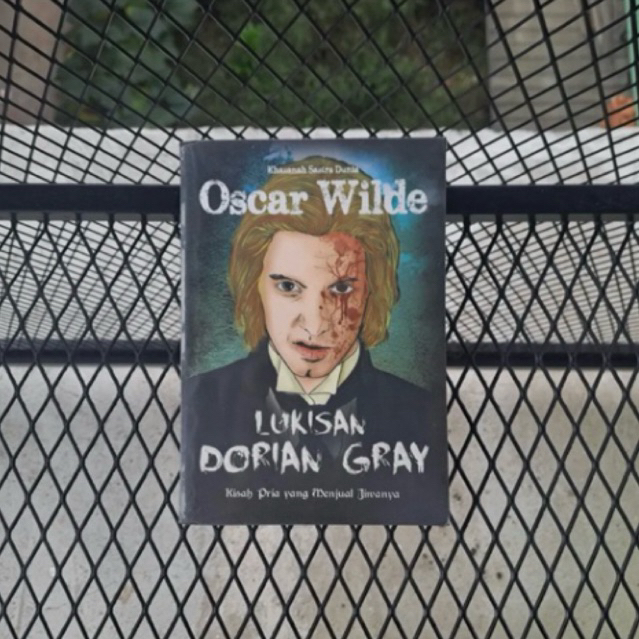 นวนิยายวรรณกรรม PAINTING OF DORIAN GREY โดย Oscar Wilde