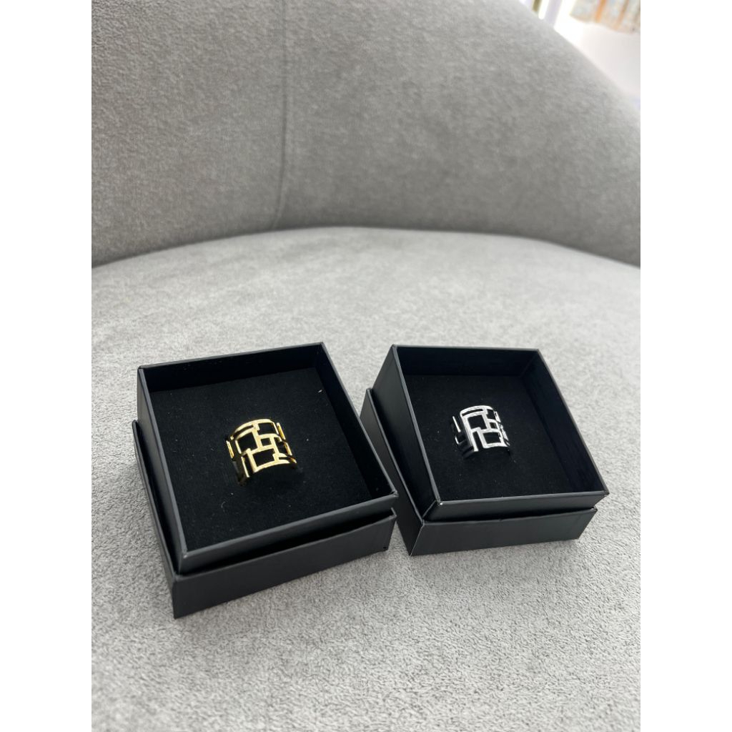 PRIVE RING โดย IVAN GUNAWAN PRIVE