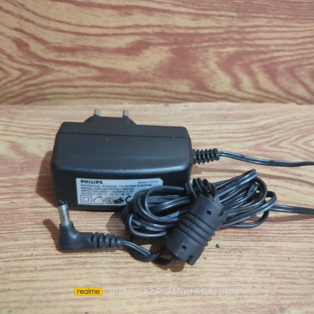 อะแดปเตอร์ Philips dsa-9w-09-feu 090100 +อะแดปเตอร์ 9v 1a