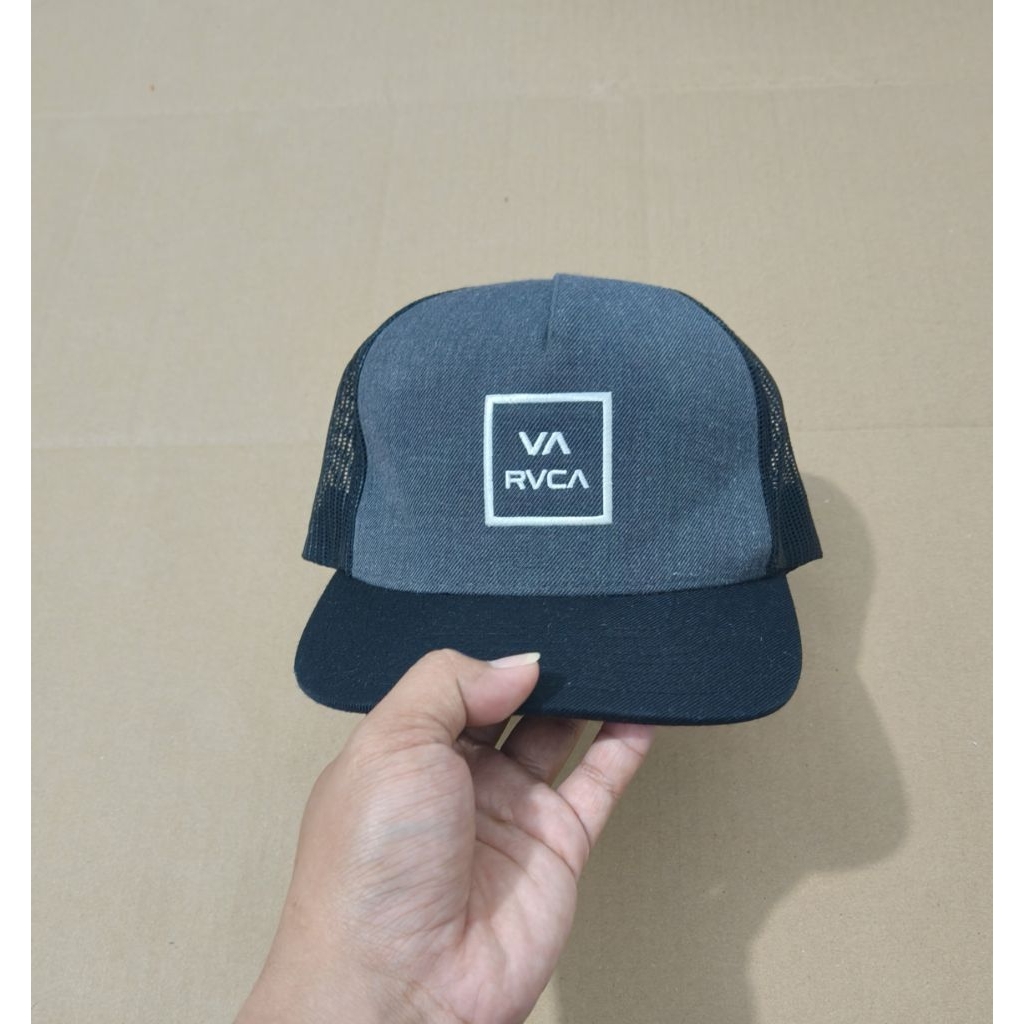 Rvca Trucker Snapback