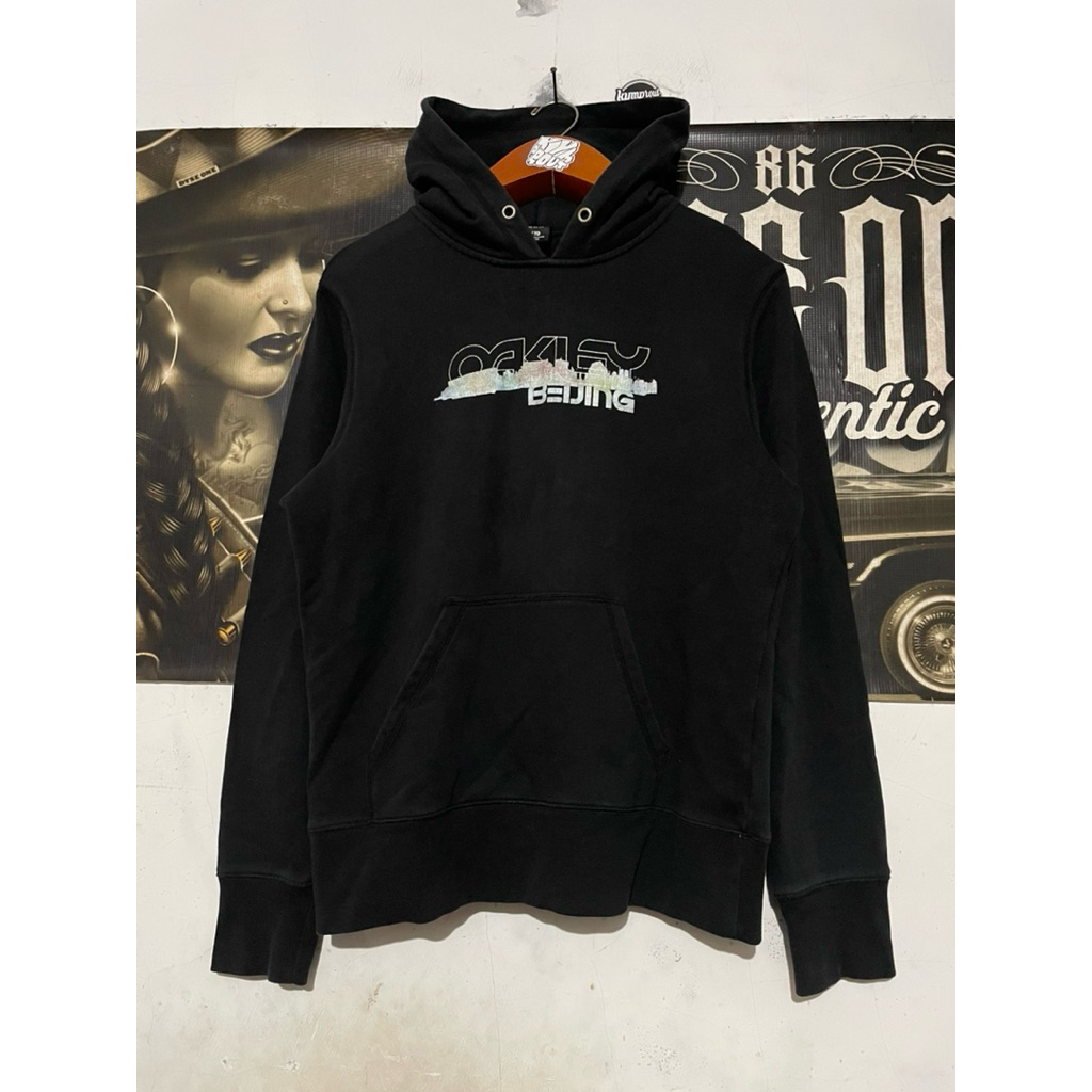 เสื้อฮู้ดมือสอง Oakley