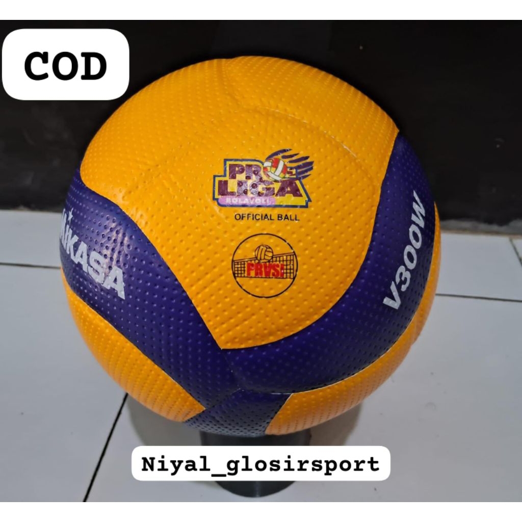 VOLLEYBALL MIKASA V300W
