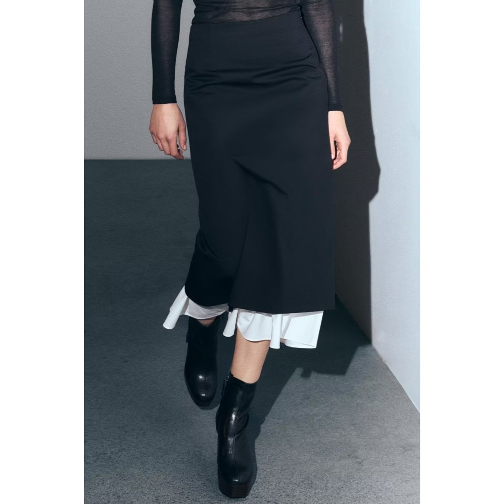 LOR21 - Black Mix White Straight (XS,S,M,L) - กระโปรง 2601