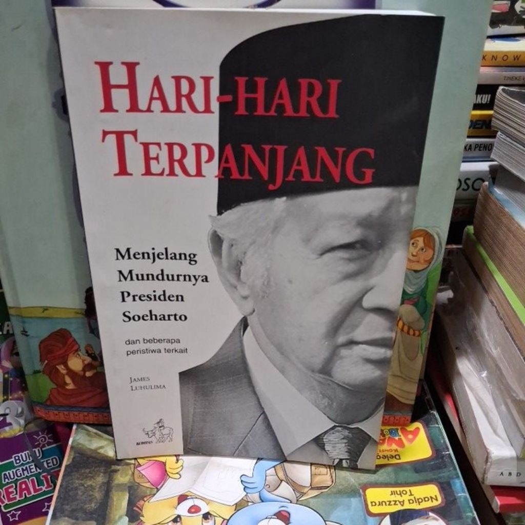 วันที่ยาวนานถึงที่กลับกันของผู้กลับของส่วนบนของ SUHARTO และ SEVERAL RELATED EVENTS