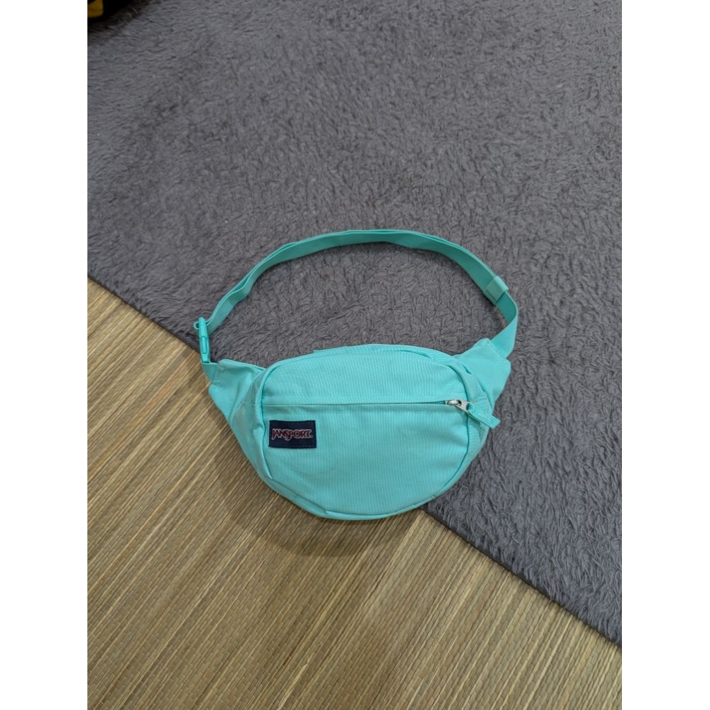 WB jansport 3336****