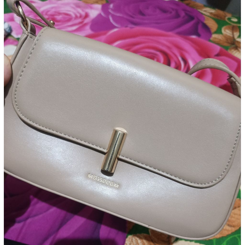 กระเป๋า Mossdoom****