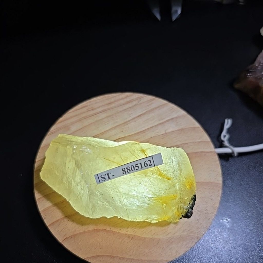 RUIATED GOLDEN QUARTZ STONE ของแท้ NATURAL STONE