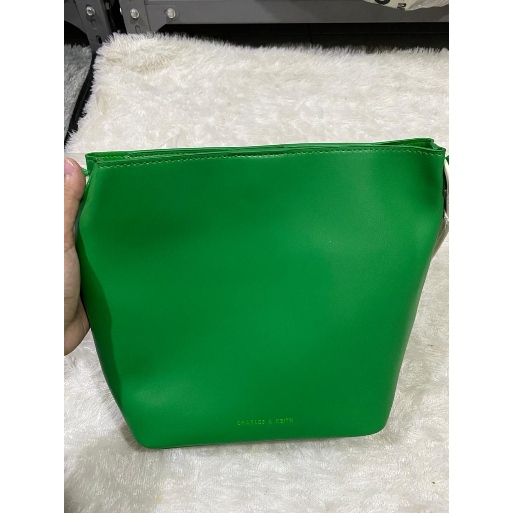 กระเป๋า Ck Tube*****