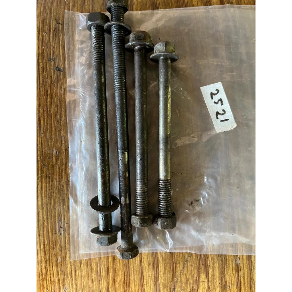 MESIN YAMAHA L2S L2SN L2 L2G ENGINE BOLT ดั้งเดิม / 2521