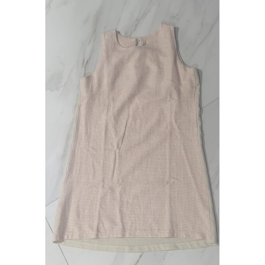 Beautiful PEPPERMINT CREAM DRESS SIZE S รอบอก 88-90CM