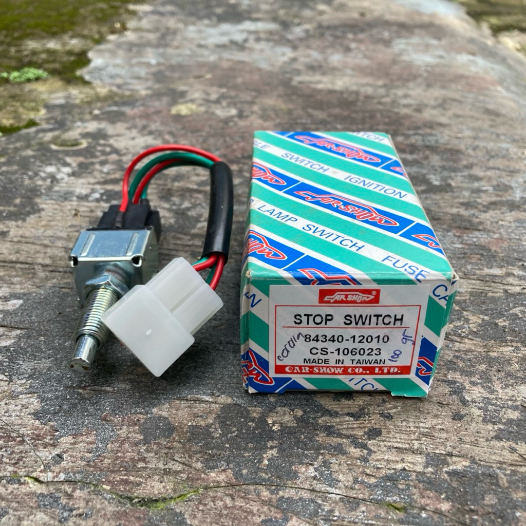 Switch Assy Stop โคมไฟเบรคหยุดโคมไฟ Toyota Corolla KE30 Hilux Pickup RN20 RN25 Land Cruiser Hardtop 