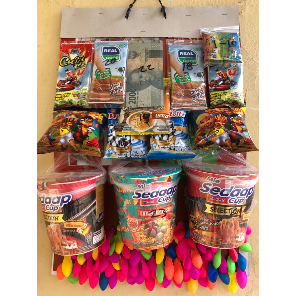 รางวัลกําจัดบอลลูนที่เต็มไปด้วยคูปอง 100 ชิ้น PM3