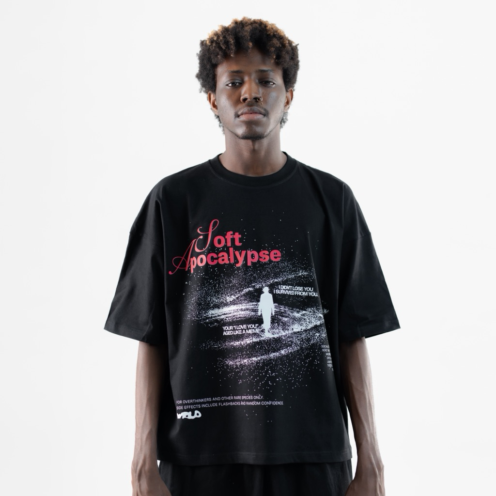 เวิร์ด สตูดิโอ | เสื้อยืด Boxy Fit Oversize Soft Apocalypse Black 20s