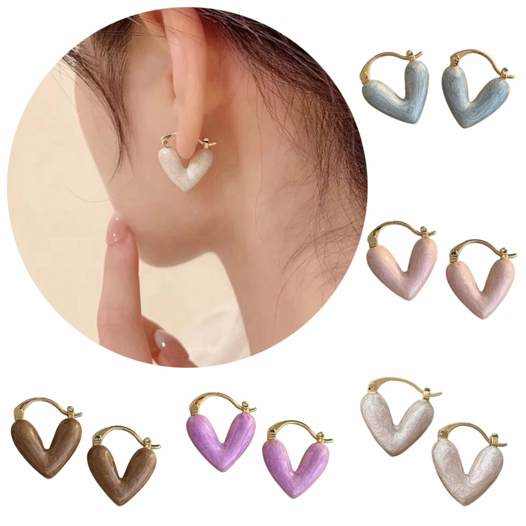 Lupe Love ต่างหูหัวใจสตั๊ดเรซิ่น Huggie Shallow Heart Love Valentine