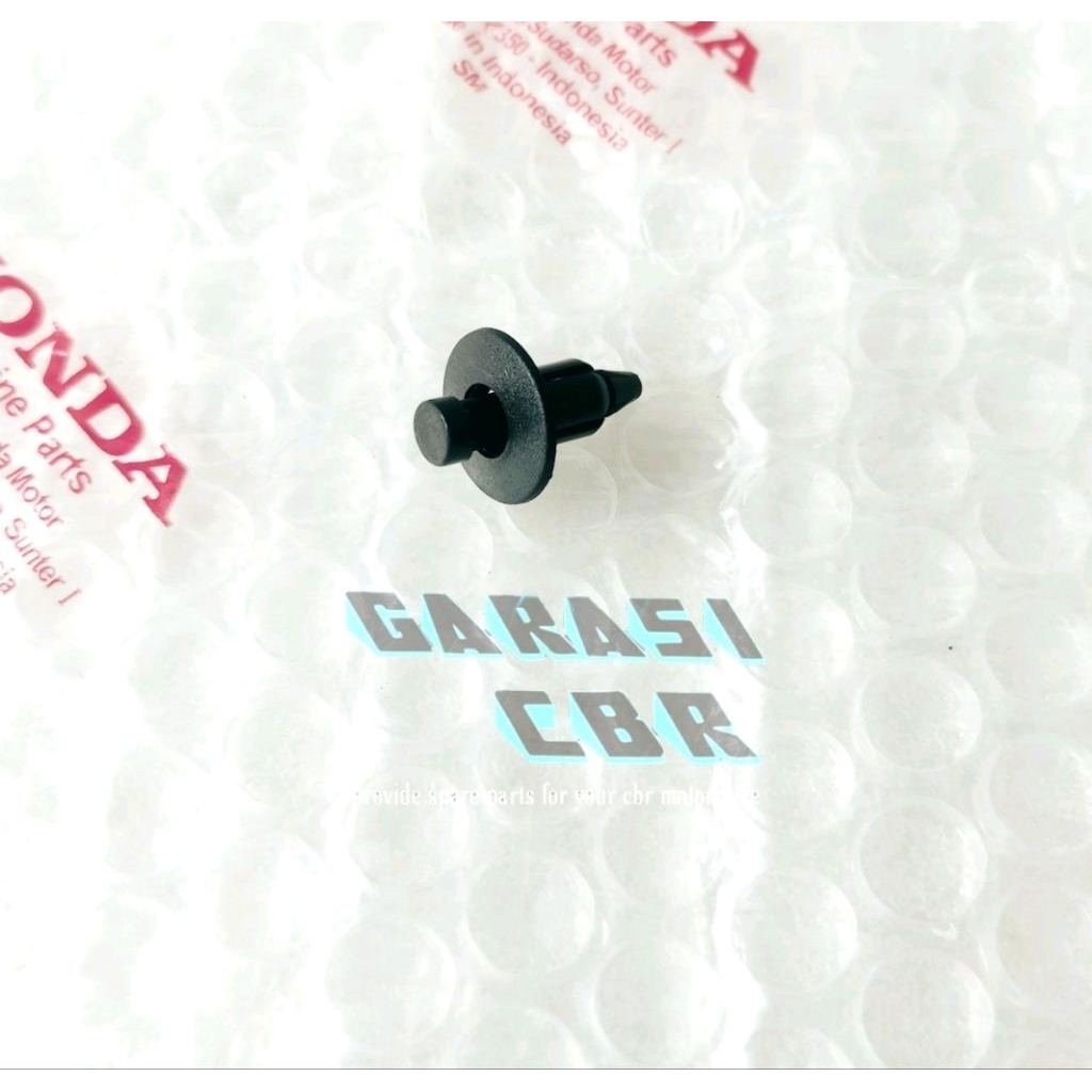 90116KWT900 - คลิปหนีบร่างกาย 7 มม. - คลิปหนีบพลาสติก Honda 7 มม. - หมุดแบบกด 7 มม.