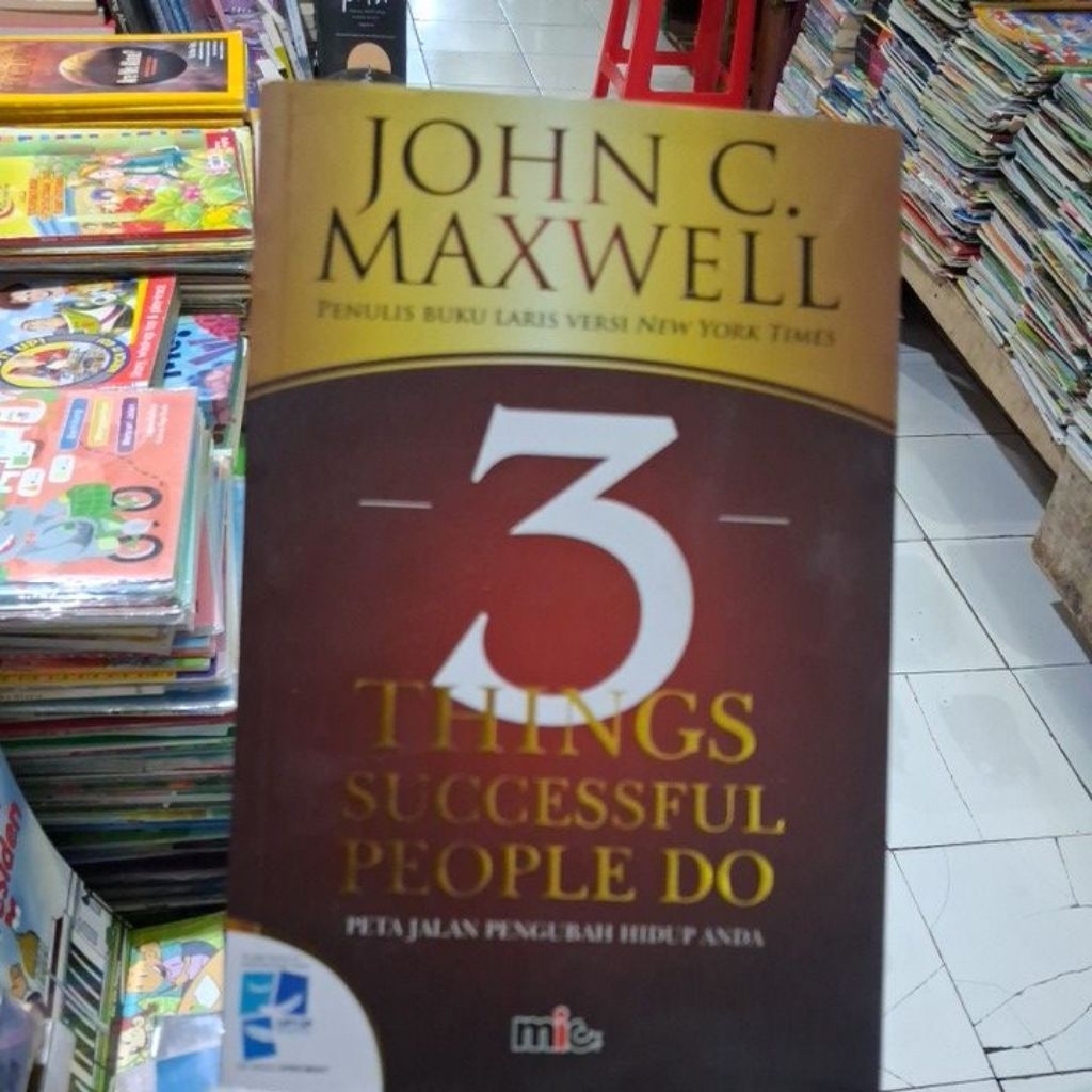 3 THINGS SUCCESSFUL PEOPLE DO JOHN CW