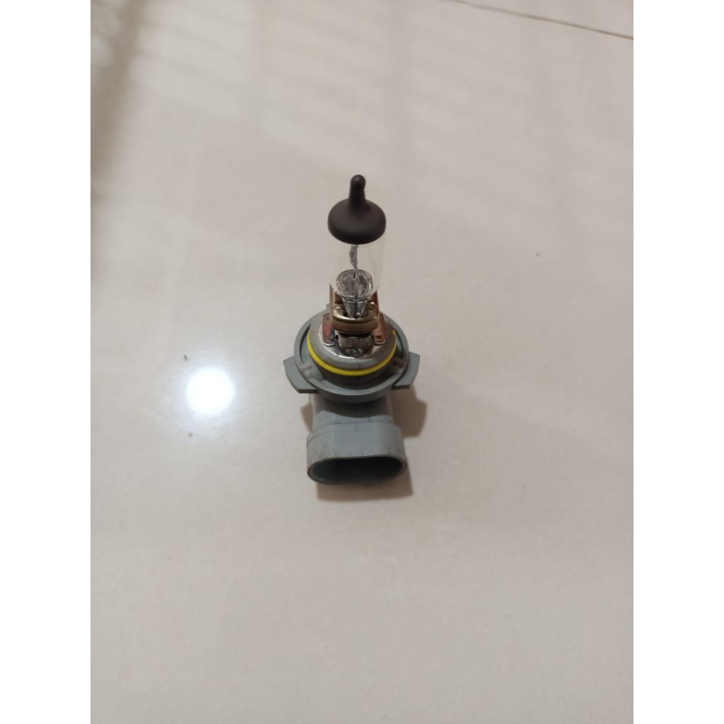 หลอดไฟ SYLVANIA HB4 9006 ดั้งเดิม