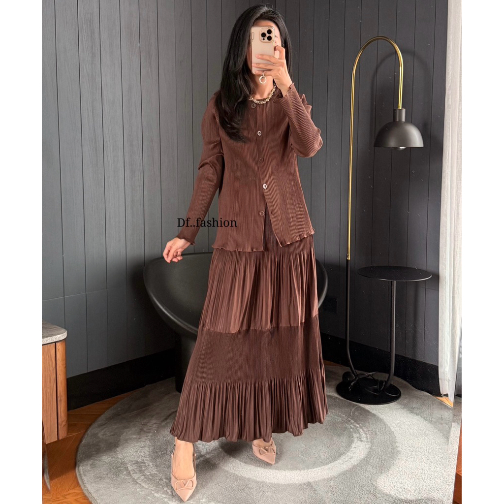 WAVY SKIRT Set CARDIGAN TOP / YONA SKIRT-กระโปรง Ruffle 2 ชั้น-ยาวจีบกระโปรง Maxi / คาร์ดิแกนหยักชุดกระโปรงด้านบนรหัส A01+039