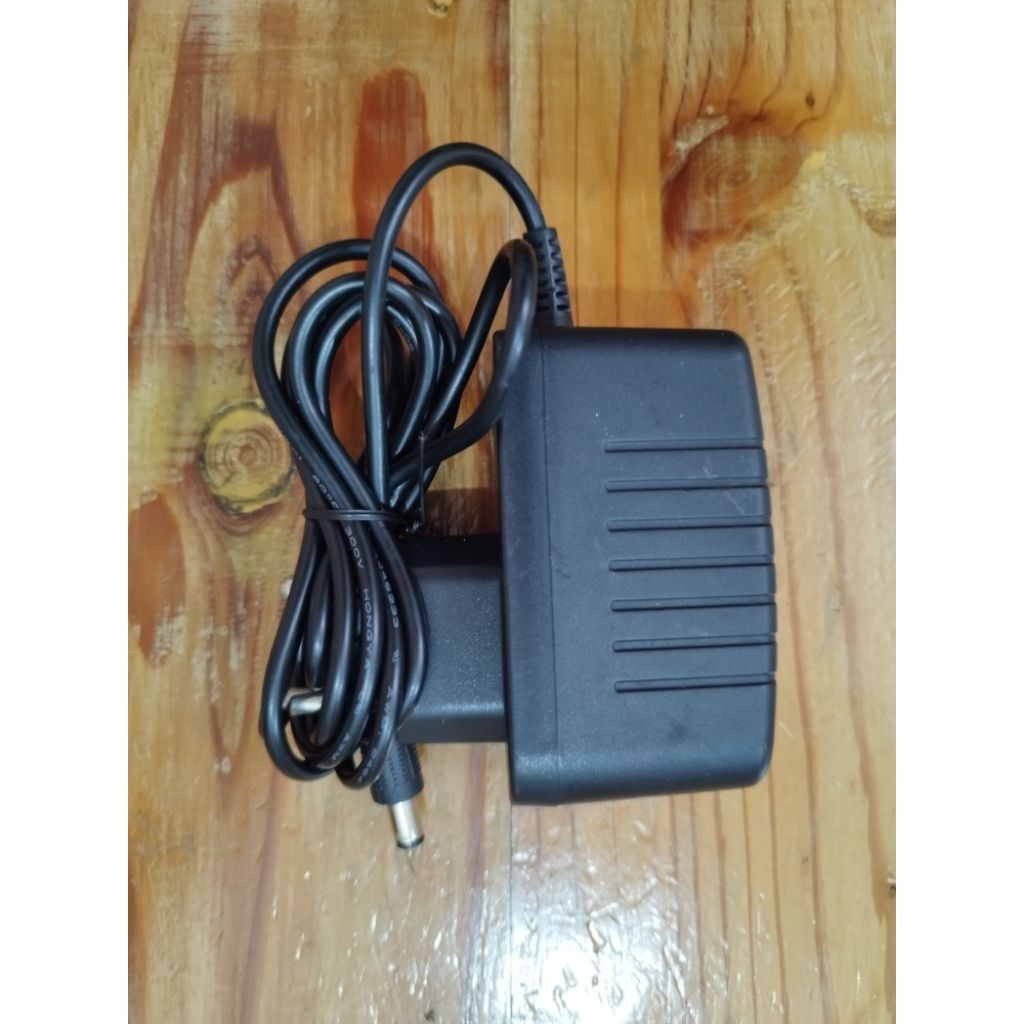 12V~ 2A Hoioto DVR adapter hikvision-Hilook-Dahua