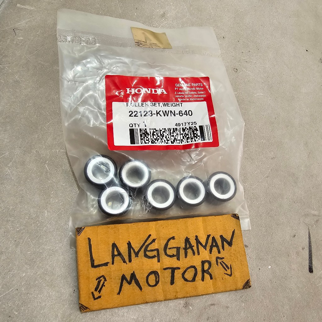 ROLLER ROLLER CVT WEIGHT SET 15 GRAM ALL VARIO 125 LED 22123KWN640