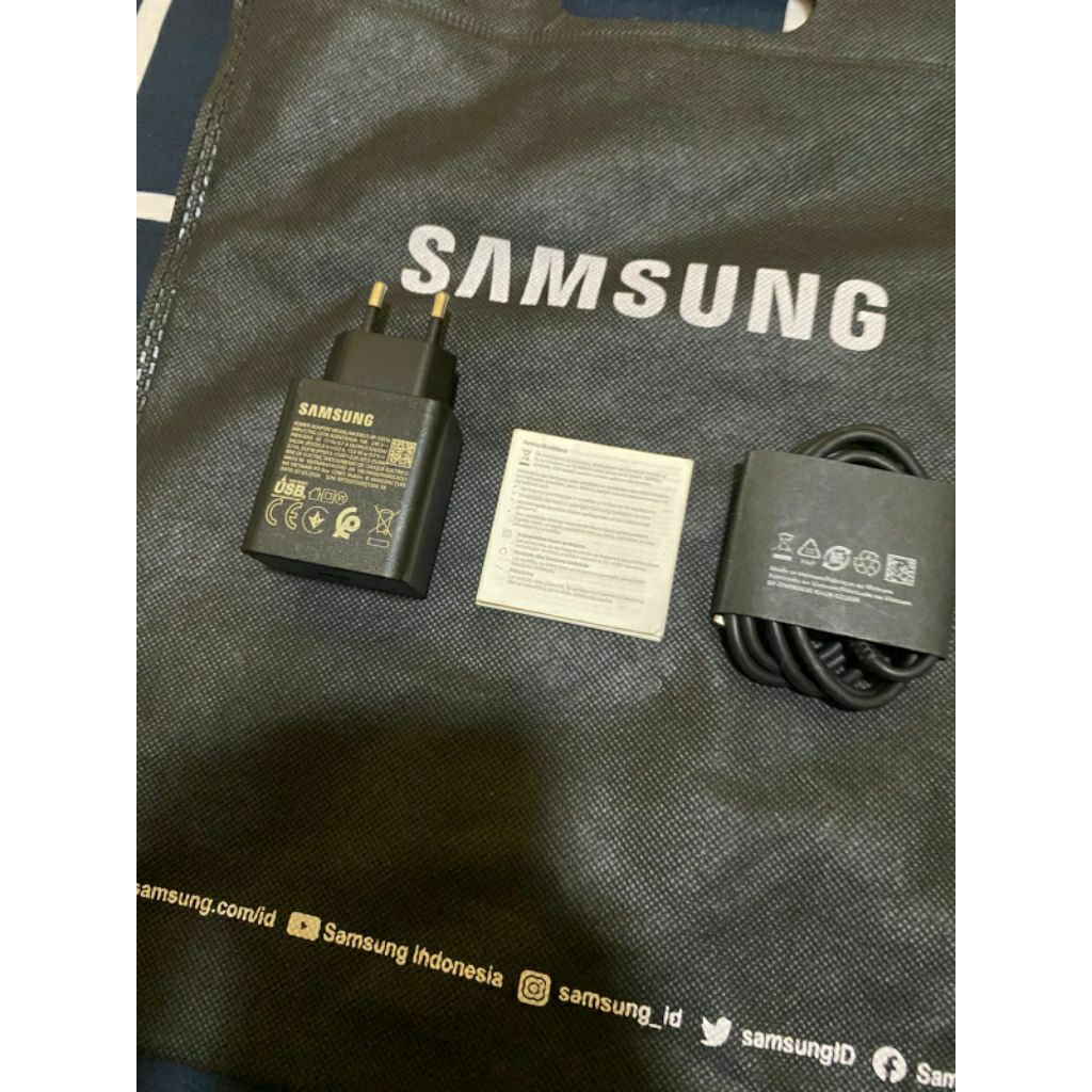 เครื่องชาร์จ Samsung Power Adapter 45W + สาย C เป็น C สีดํา ชาร์จเร็วสุด การรับประกันต้นฉบับ