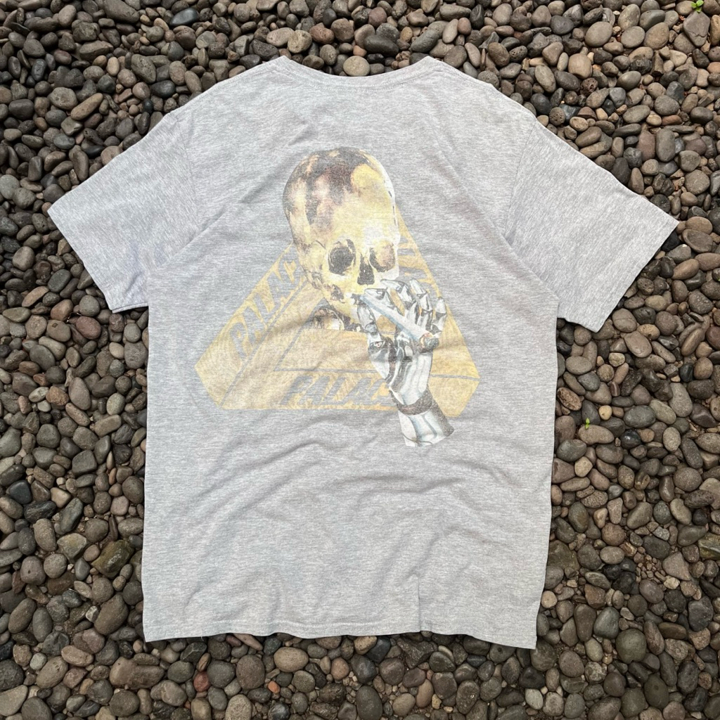 เสื้อยืด PALACE SKATEBOARD