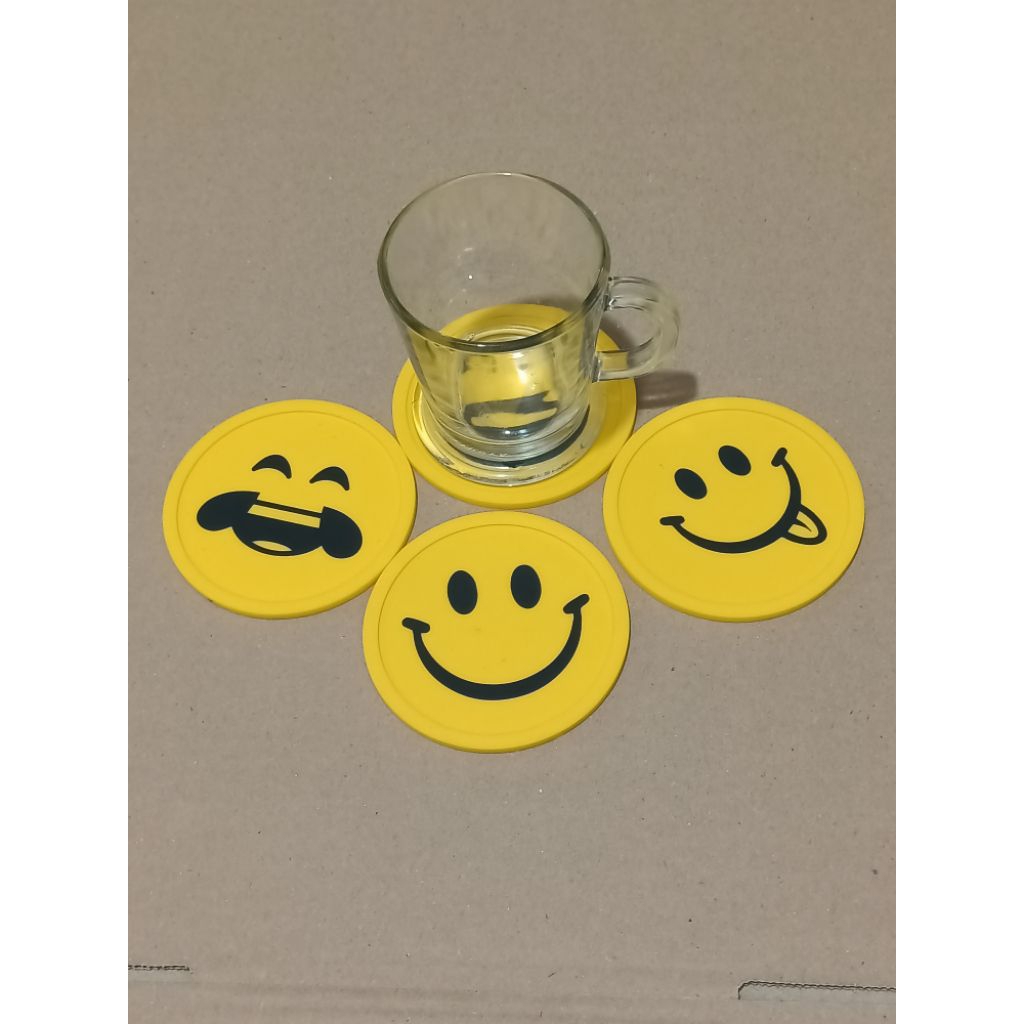 ยางป้องกันSLIP COASTER พร้อม EMOTICON EMJI MOTIF ยางป้องกันการลื่นไถลพร้อม EMOTICON EMOJI MOTIF