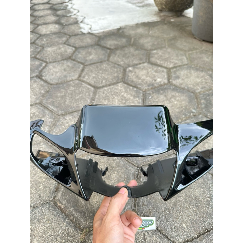 FIZR FRONT CAP / YAMAHA FIZR FRONT CAP / F1ZR CAP / GLOSSY BLACK FIZR FRONT CAP