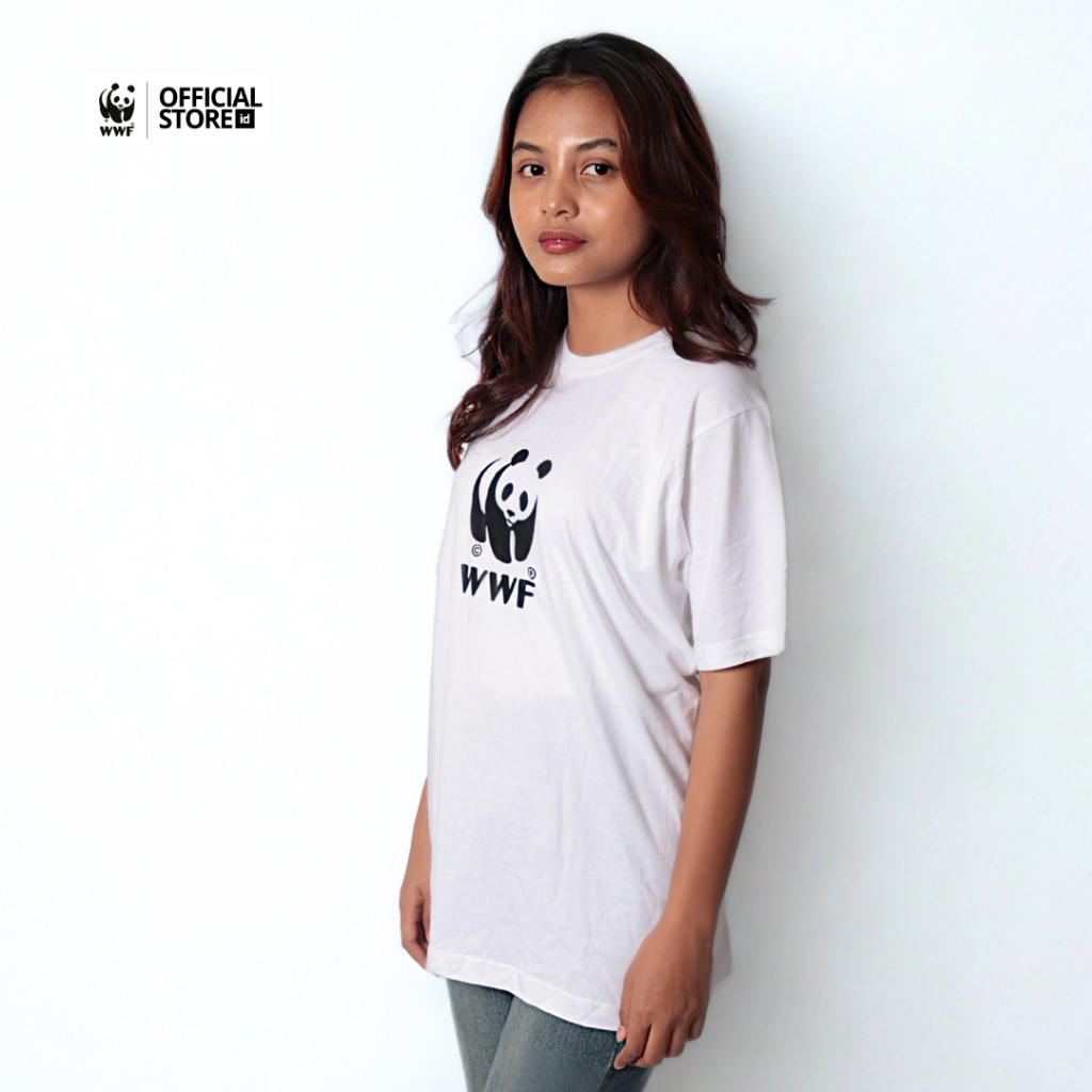 WWF Official Store - เสื้อยืดคลาสสิกใหม่ "Panda" สีขาว