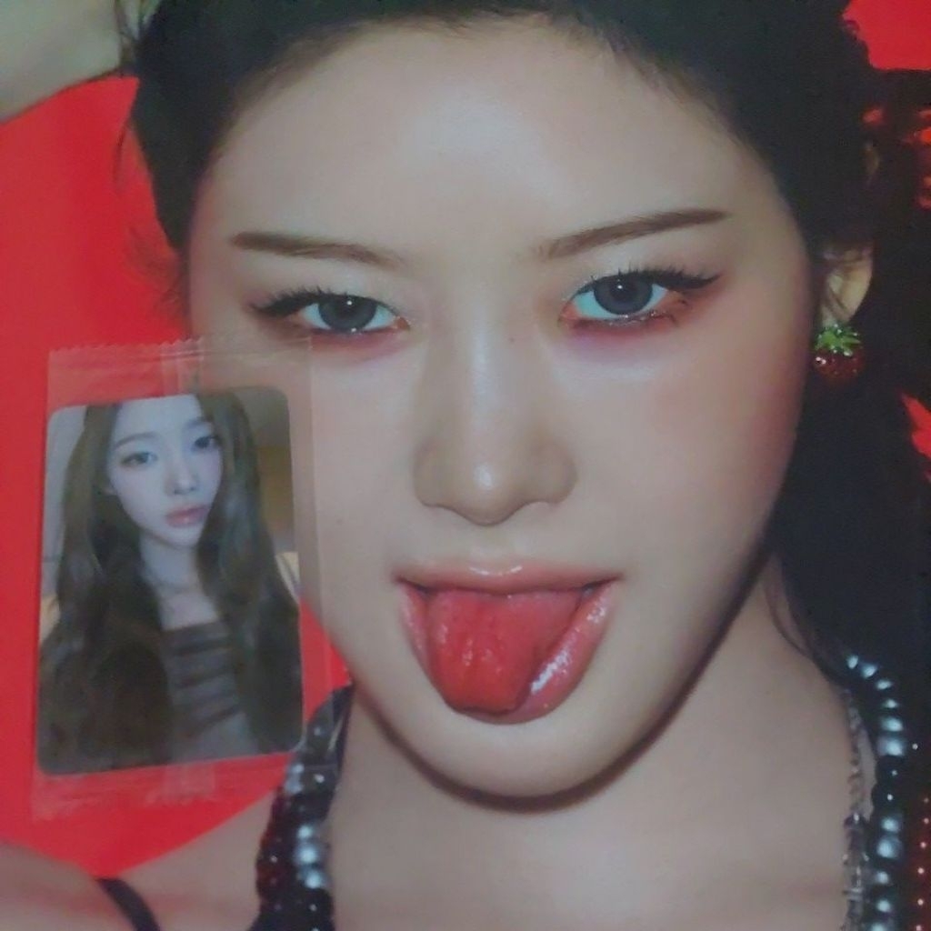 (พร้อม! SEALED GISELLE PHOTOCARD ) " AESPA RICHMAN 6TH MINI ALBUM โฟโต้การ์ดอย่างเป็นทางการ LUCKY DR